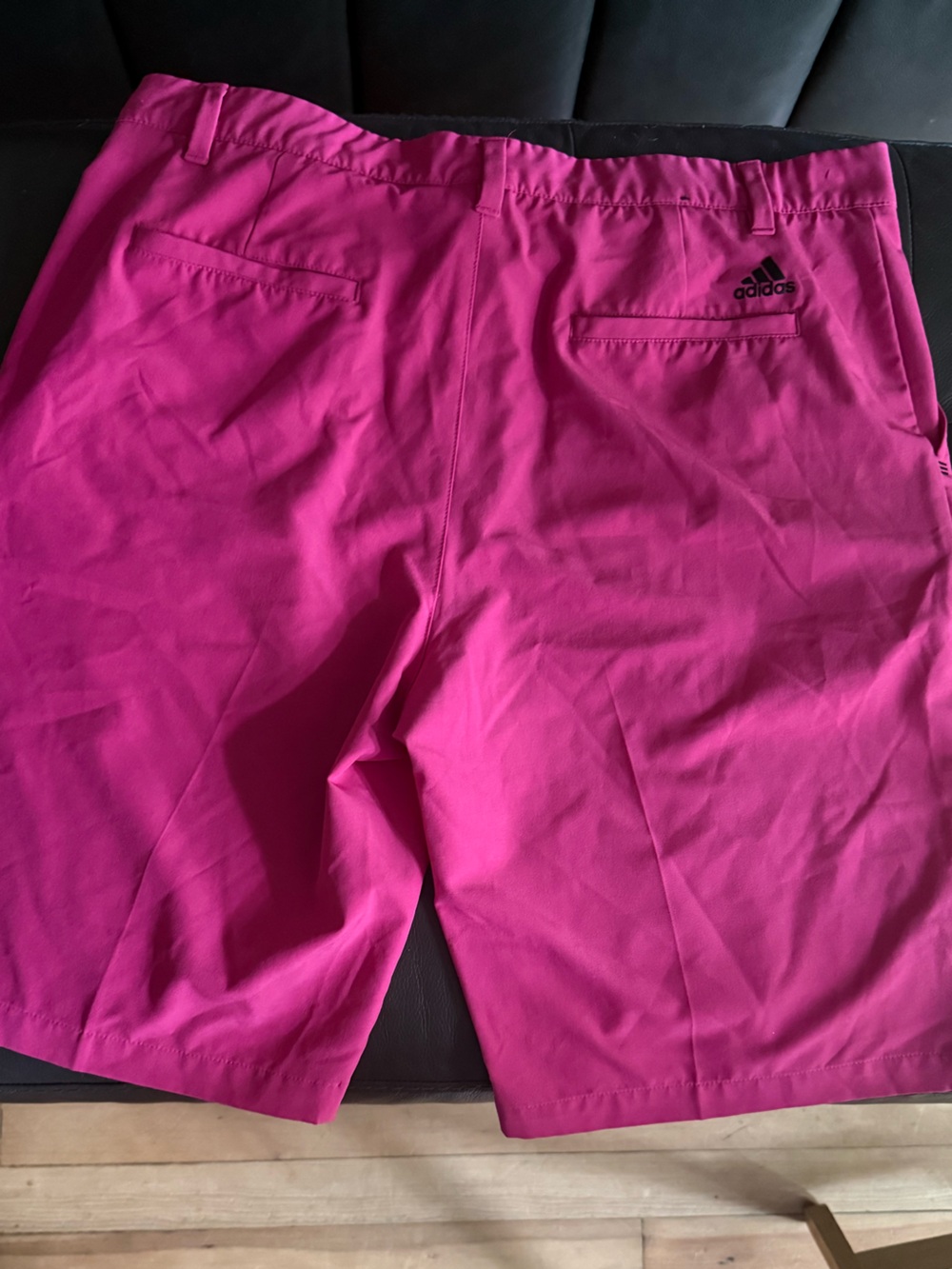 Men’s Adidas Hot pink Athletic shorts size 36 with pockets - Picture 3 of 5